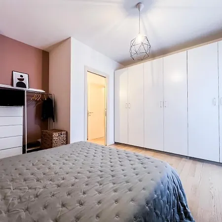 Venezia 54 Apartman *