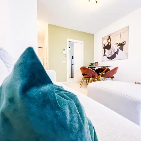 Apartman Venezia 54 *