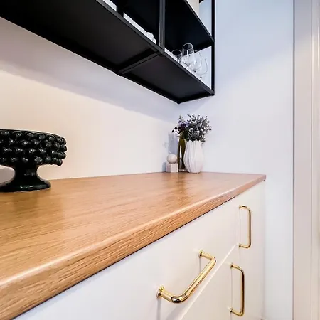Venezia 54 Apartman Olbia