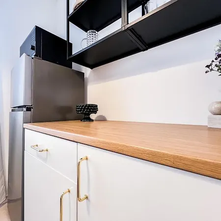 Venezia 54 Apartman *